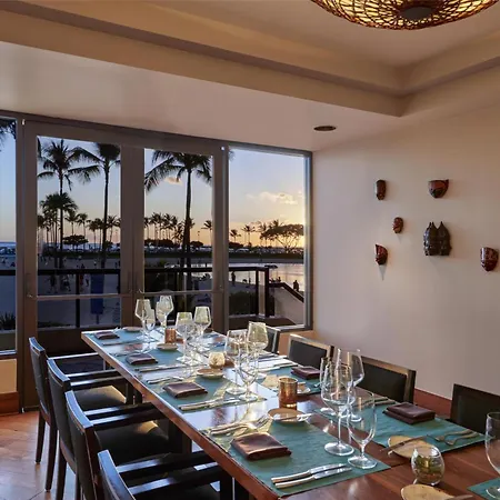 Hilton Grand Vacations Club At Hilton Hawaiian Village-2